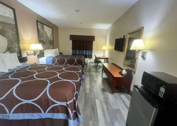 Hotel Piney Woods hotel thumbnail 5