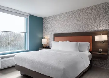 Tru By Hilton Norwalk Des Moines hotel thumbnail 5