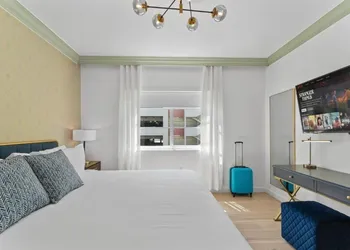 The Clifton Hotel hotel thumbnail 5