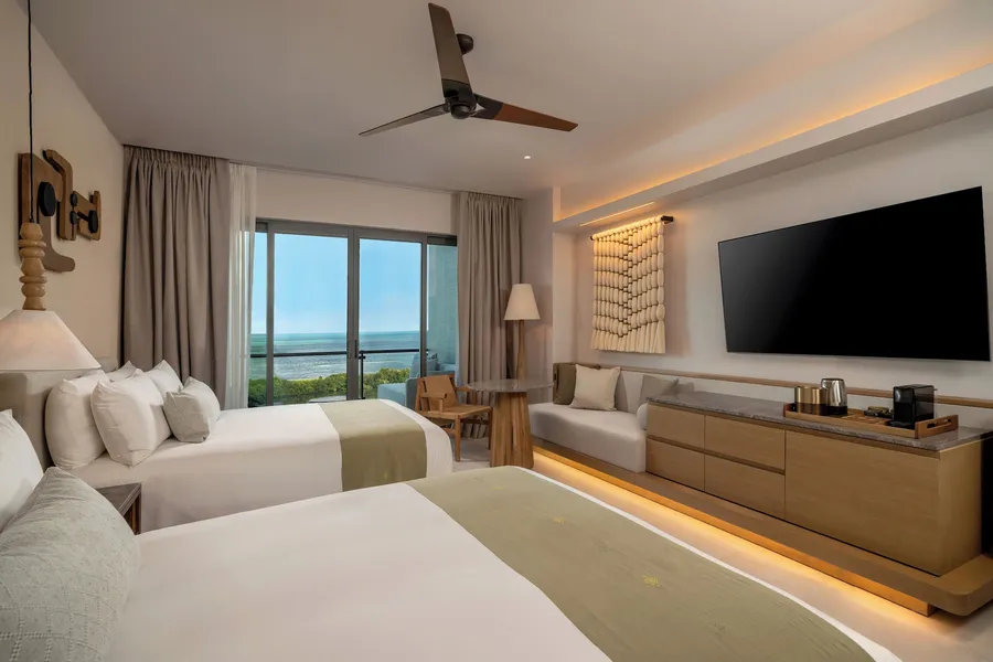 Grand Hyatt Cancun Beach Resort hotel detail image 6