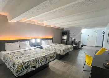 Studio 6 Rockford, IL – RFD Airport hotel thumbnail 3