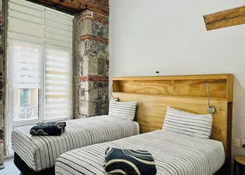 Chilango BnB hotel thumbnail 2
