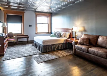 Rundle Suites hotel thumbnail 8