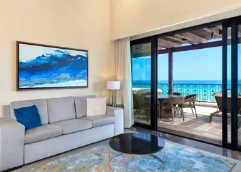 Villa La Valencia Beach Resort&Spa Cabos hotel thumbnail 5