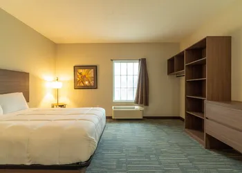 Efficiency De Luxe Sulphur Near Lake Charles I 10 hotel thumbnail 8