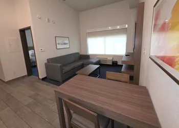 Hawthorn Extended Stay Austin North hotel thumbnail 6