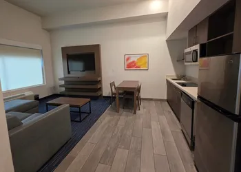 Hawthorn Extended Stay Austin North hotel thumbnail 7