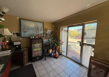 Springs Inn by Capital O I 25 hotel thumbnail 2