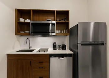 Everhome Suites Clarksville Ft. Campbell Area by Choice Hotels hotel thumbnail 5