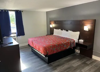 Roseville Inn hotel thumbnail 4