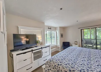 Serene 2 Bed, 2 Bath Lodge, With Amenities, 101ac 2 Bedroom Lodge hotel thumbnail 5