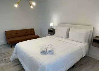 Agave on the Beach hotel thumbnail 2
