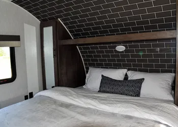 Hekate's Retreat hotel thumbnail 8