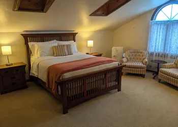 The Carriage House Inn Bed and Breakfast hotel thumbnail 3