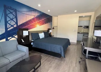 Elite Inn & Suites hotel thumbnail 5