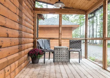 Haliburton Post House hotel thumbnail 5