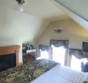 The Charles Pacific Grove - Artfully Designed Inclusive Inn hotel detail image 4