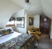 The Charles Pacific Grove - Artfully Designed Inclusive Inn hotel detail image 5