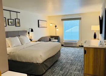 Sleep Inn & Suites hotel thumbnail 7
