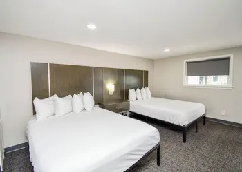 Settle Inn hotel thumbnail 4