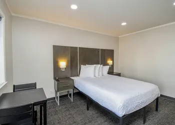 Settle Inn hotel thumbnail 8