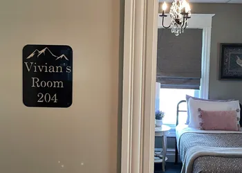 Cramer Family Mountain Inn hotel thumbnail 5