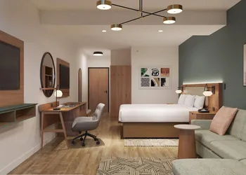 La Quinta Inn & Suites By Wyndham Tracy hotel thumbnail 4