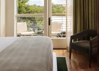 The Inn at Green Pastures hotel thumbnail 4
