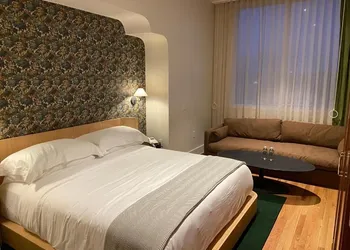 The Inn at Green Pastures hotel thumbnail 5