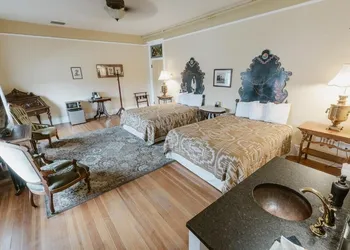 Castaneda Hotel hotel thumbnail 3