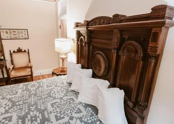 Castaneda Hotel hotel thumbnail 8