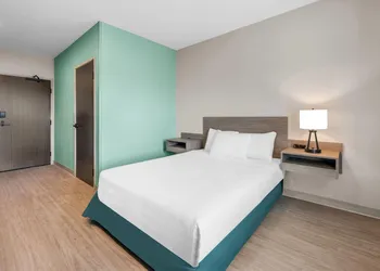 Echo Suites Extended Stay By Wyndham Colorado Springs Airpt hotel thumbnail 7