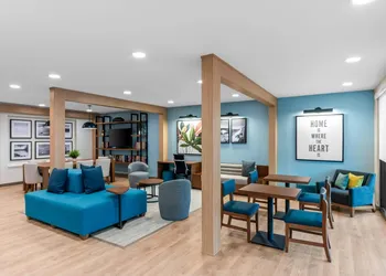 Everhome Suites Panama City Beach hotel thumbnail 3