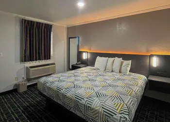 Motel 6 - Lamesa, Tx hotel thumbnail 8