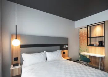 Alt Hotel Ottawa Airport hotel thumbnail 3