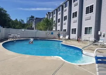 Sturbridge Plaza Hotel hotel thumbnail 5