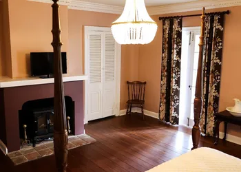 Ormond Manor hotel thumbnail 8