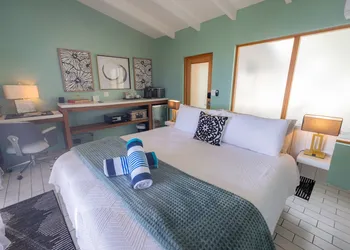 The Saint Resort hotel thumbnail 6