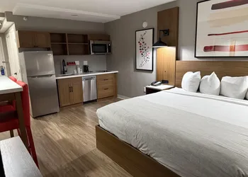 Hotel Kiva, An Ascend Collection Hotel hotel thumbnail 4
