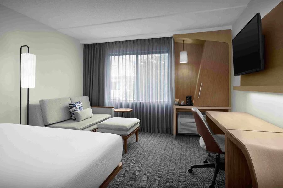 Courtyard By Marriott Birmingham Grandview hotel detail image 2