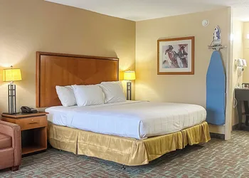 OYO Hotel Harriman near I-40 hotel thumbnail 6