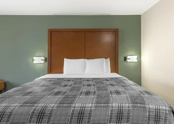 Southern Lodge 601 hotel thumbnail 7