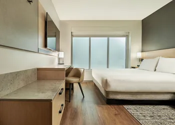 Hyatt Place Vancouver/Metrotown hotel thumbnail 2
