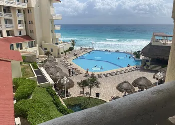 Cancun Plaza Condo Mexico hotel thumbnail 6