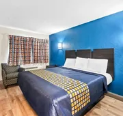 Red Carpet Inn and Suites hotel detail image 7