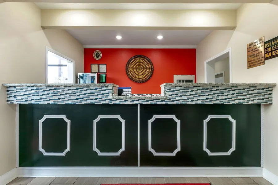 Econo Lodge Northport - Tuscaloosa North hotel detail image 2