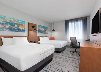 La Quinta Inn & Suites by Wyndham Eagle Pass hotel thumbnail 8