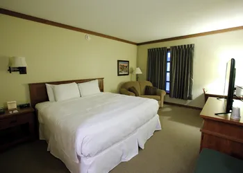 Sauder Village Heritage Inn hotel thumbnail 2