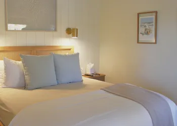 The Trident Inn hotel thumbnail 3