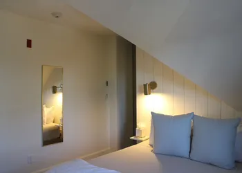 The Trident Inn hotel thumbnail 8